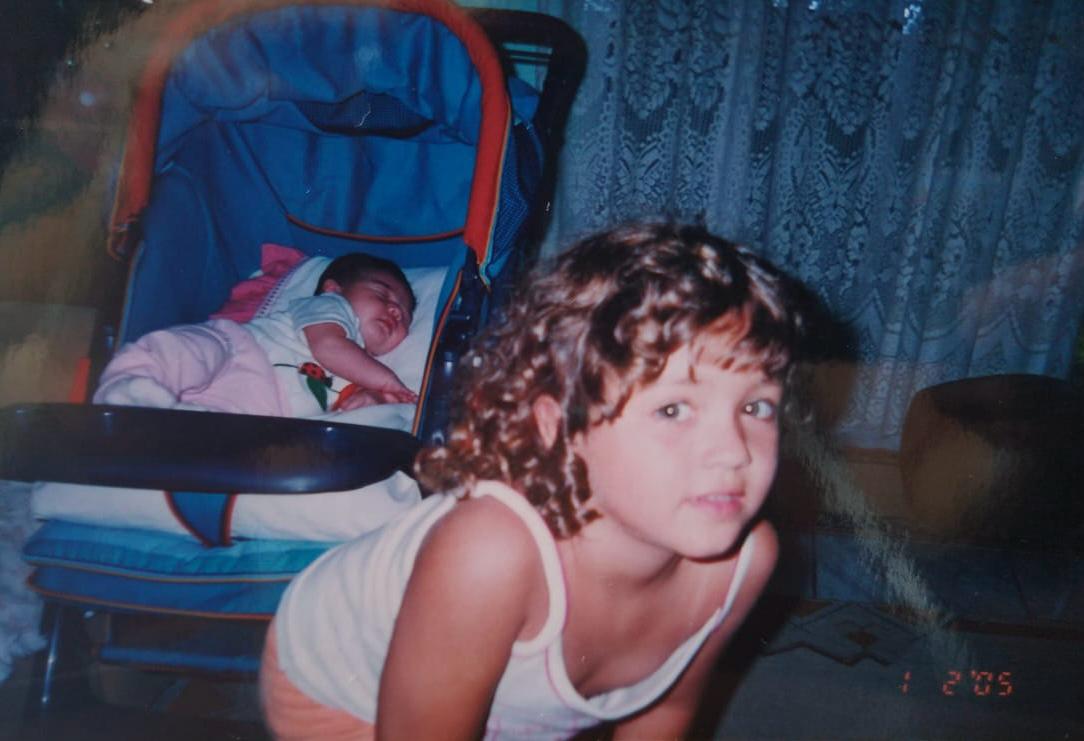 Giovanna and her little sister